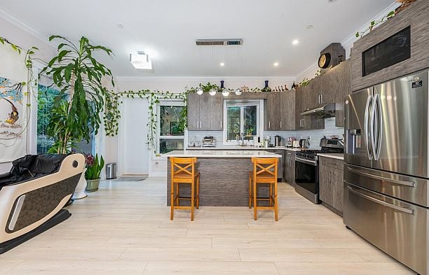 4786 W 4th Avenue Point Grey