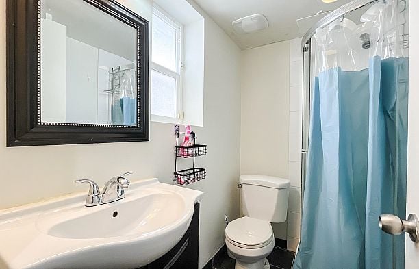 1420 Park Drive Marpole