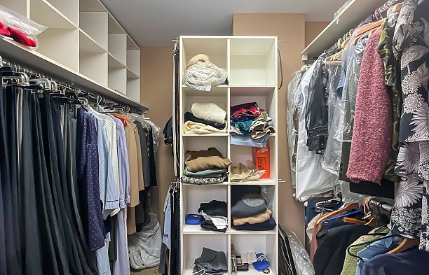 326 Greensboro Place South Cambie