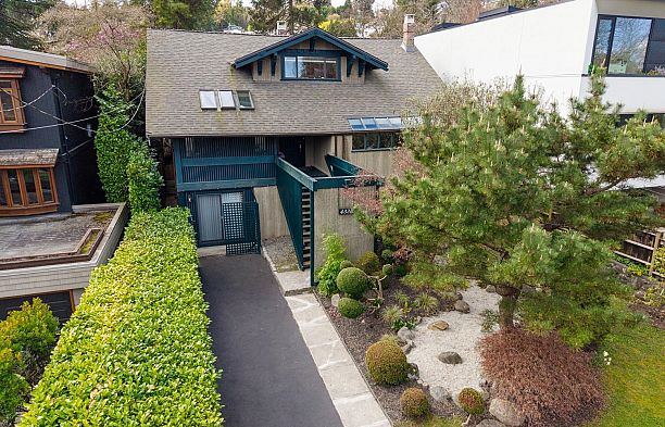 4338 W 2nd Avenue Point Grey