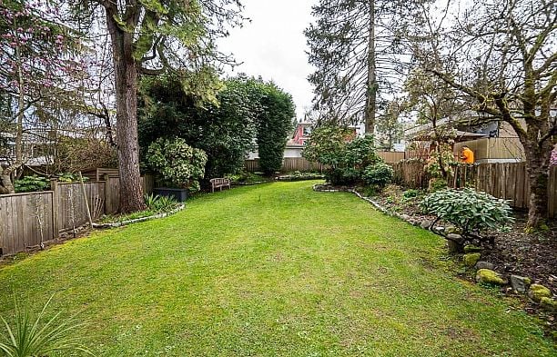 4338 W 2nd Avenue Point Grey