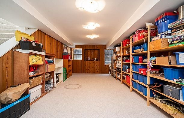 4338 W 2nd Avenue Point Grey