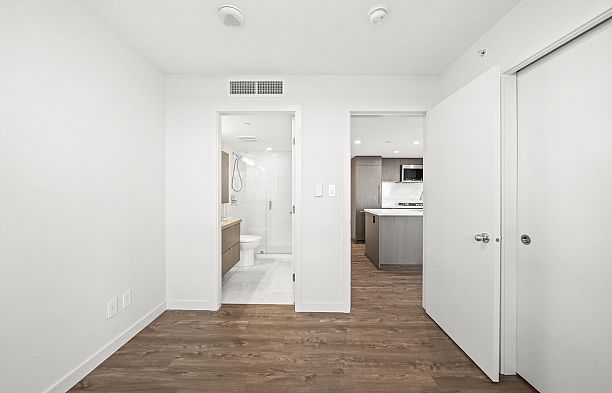 2407 8189 Cambie Street Marpole