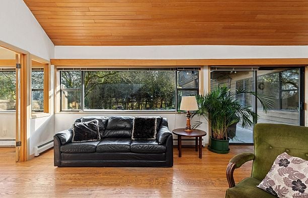 4436 W 11th Avenue Point Grey