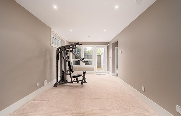 4341 W 3rd Avenue Point Grey