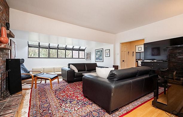 4338 W 2nd Avenue Point Grey