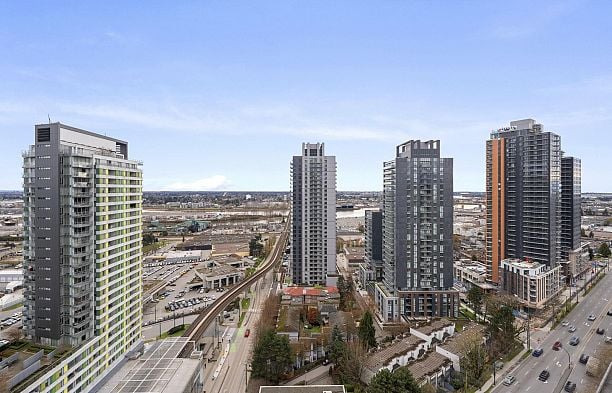 2407 8189 Cambie Street Marpole