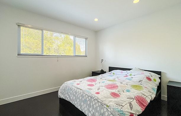 1420 Park Drive Marpole