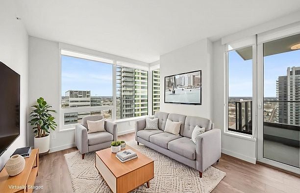 2407 8189 Cambie Street Marpole