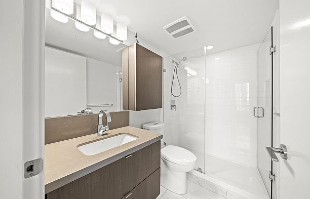 2407 8189 Cambie Street Marpole