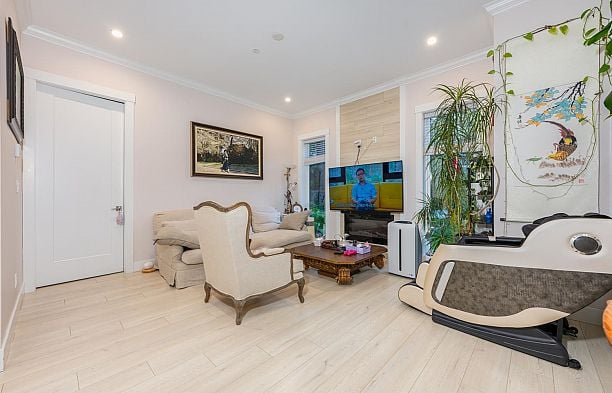 4786 W 4th Avenue Point Grey