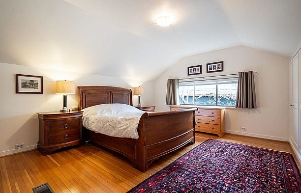 4338 W 2nd Avenue Point Grey