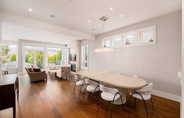 4341 W 3rd Avenue Point Grey