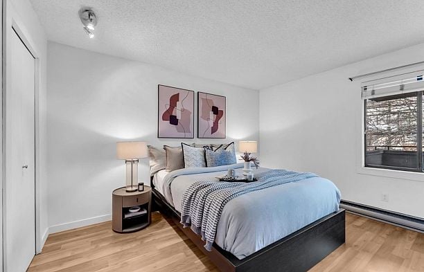 407 1476 W 10th Avenue Fairview VW