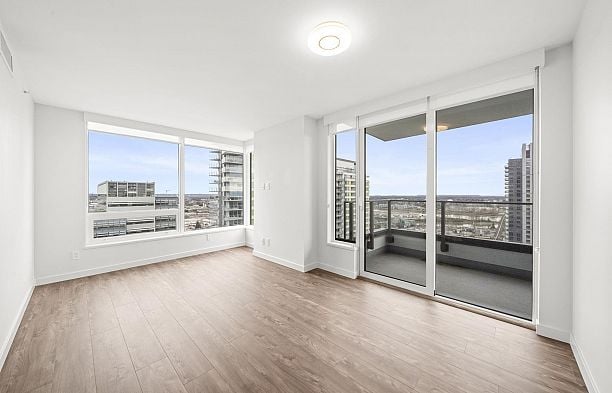 2407 8189 Cambie Street Marpole