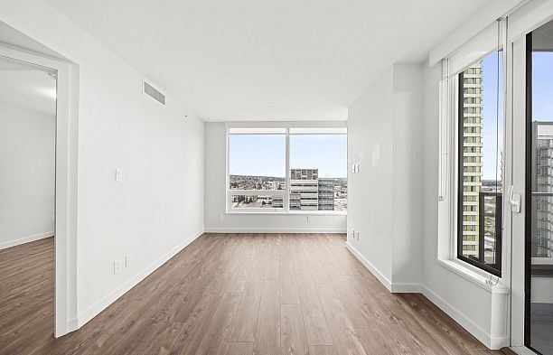 2407 8189 Cambie Street Marpole