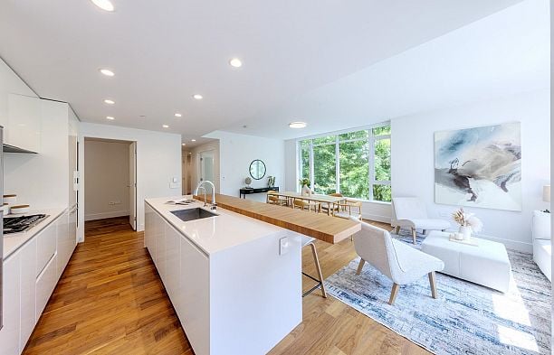 206 7428 Alberta Street South Cambie