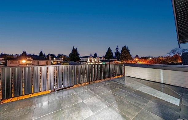 3 6730 Heather Street South Cambie