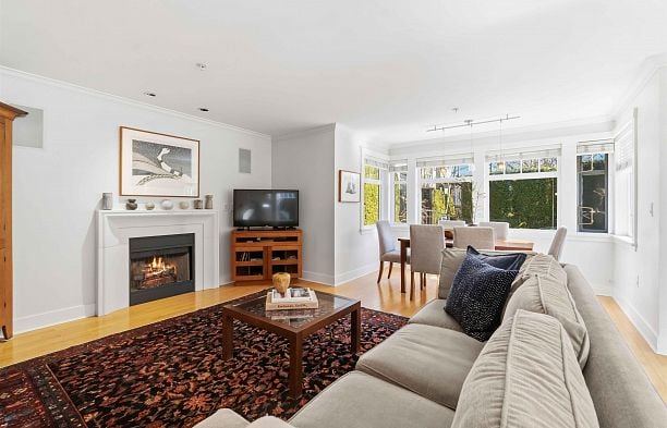 2420 Sasamat Street Point Grey