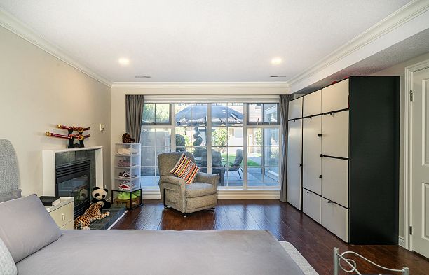 4049 W 27th Avenue Dunbar