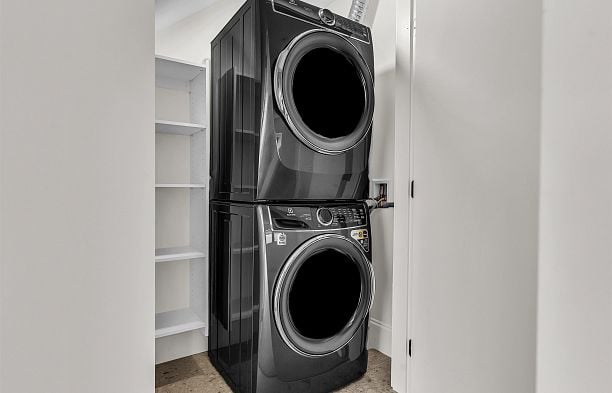 3 4088 Maple Crescent Quilchena