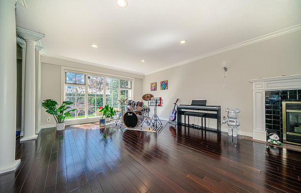 4049 W 27th Avenue Dunbar