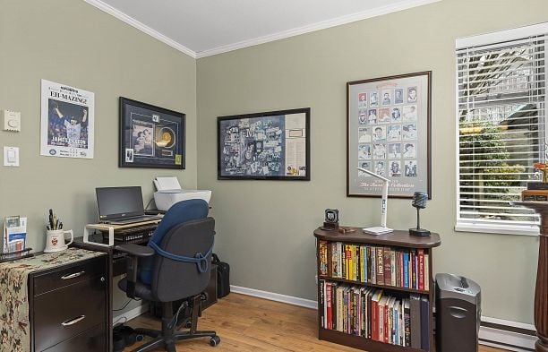 E102 628 W 12th Avenue Fairview VW