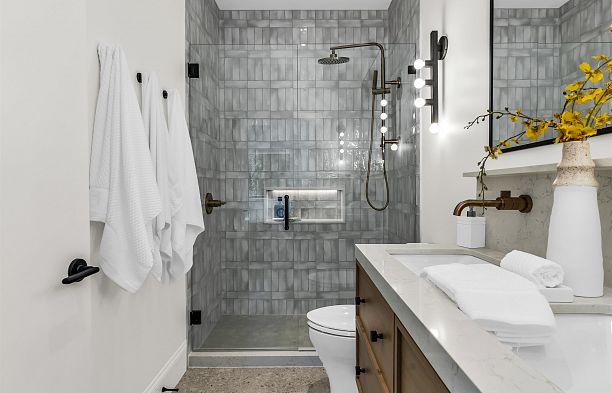 3 4088 Maple Crescent Quilchena