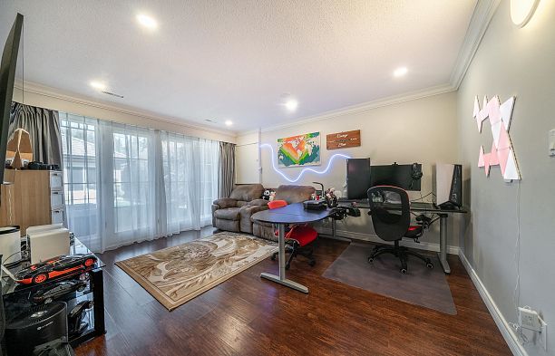 4049 W 27th Avenue Dunbar