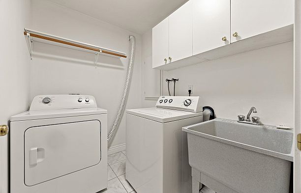 4087 SW Marine Drive Southlands