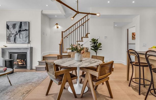 3 4088 Maple Crescent Quilchena