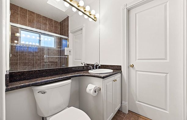 4087 SW Marine Drive Southlands