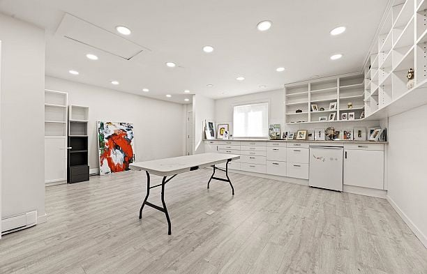 4087 SW Marine Drive Southlands