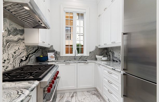 8083 Angus Drive S.W. Marine