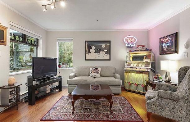 E102 628 W 12th Avenue Fairview VW