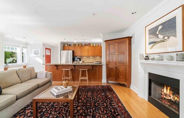 2420 Sasamat Street Point Grey