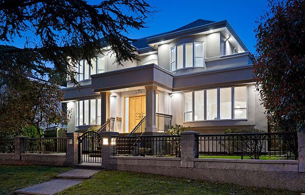 4087 SW Marine Drive Southlands