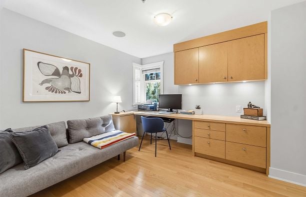 2420 Sasamat Street Point Grey