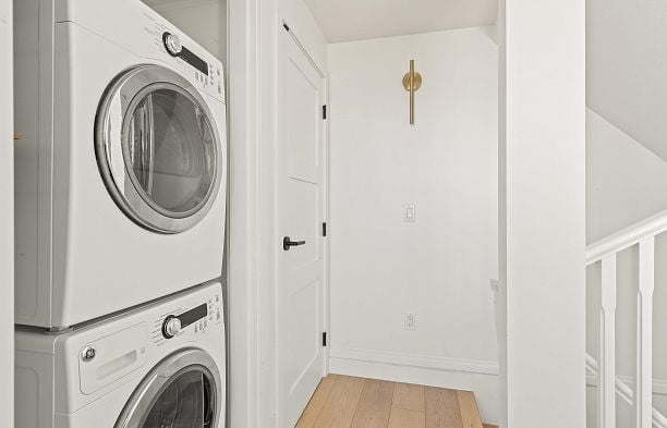 210 655 W 7th Avenue Fairview VW