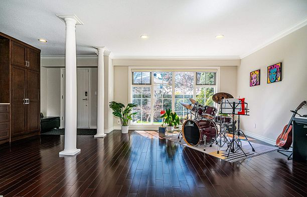 4049 W 27th Avenue Dunbar