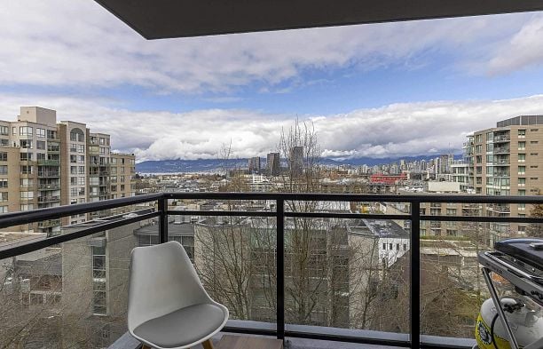 706 1650 W 7th Avenue Fairview VW