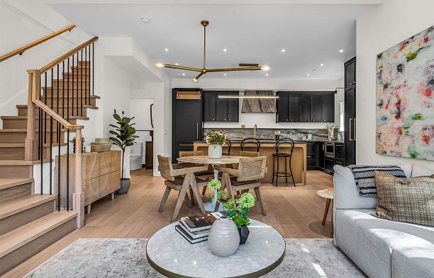 3 4088 Maple Crescent Quilchena