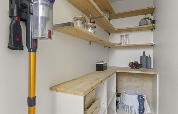 210 655 W 7th Avenue Fairview VW