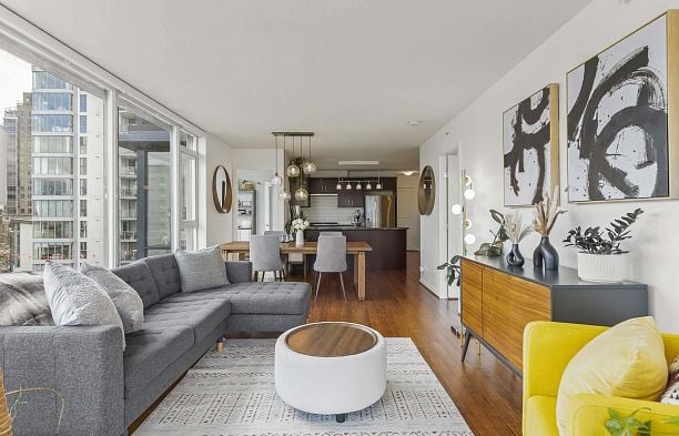 706 1650 W 7th Avenue Fairview VW