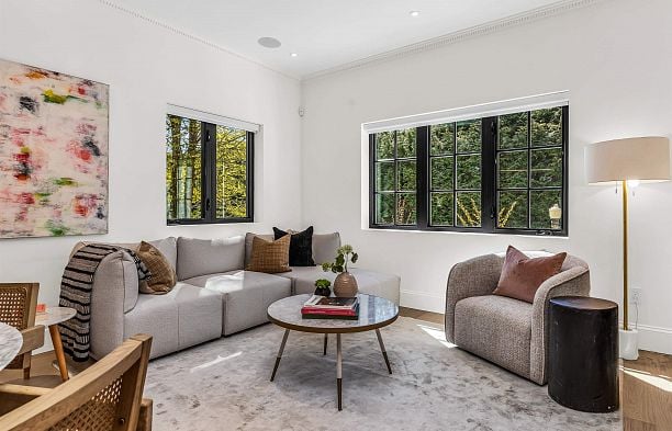 3 4088 Maple Crescent Quilchena