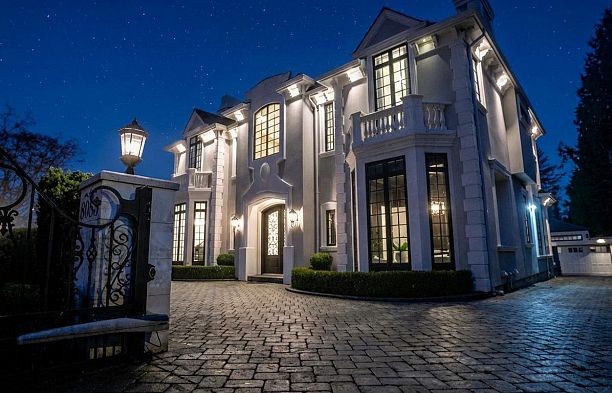 8083 Angus Drive S.W. Marine