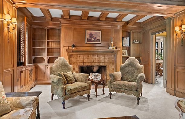 2206 SW Marine Drive Southlands