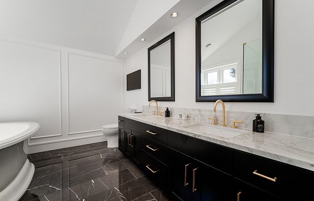 2040 W 58th Avenue S.W. Marine