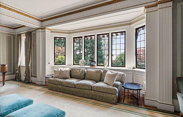 2206 SW Marine Drive Southlands