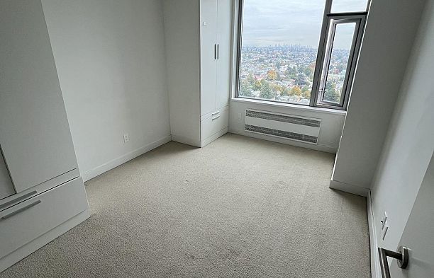 1706 8031 Nunavut Lane Marpole